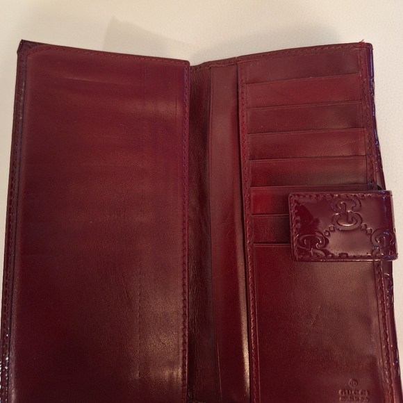 GUC Gucci Guccissima Burgundy Patent Leather Continental Wallet - Picture 3 of 4